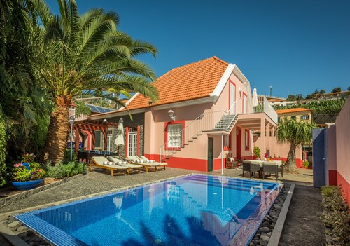 The charming house of Funchal!