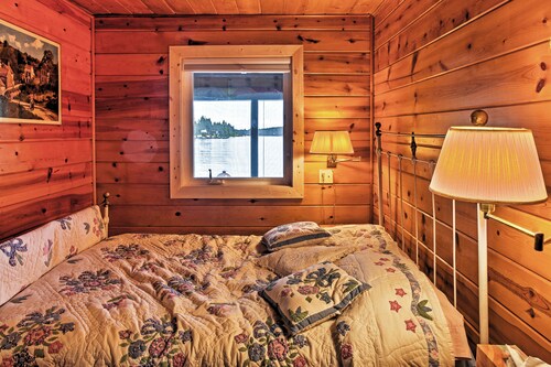 Newport Cabin w/ Lakefront Private Porch & Grill!
