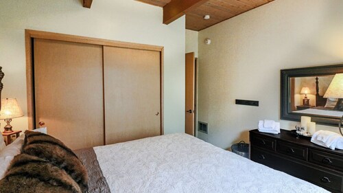 Charming "La Petit Cottage