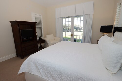 Beautiful Two Bedroom Attached Home Located on the 16th Hole of Golden Ocala Golf Club
