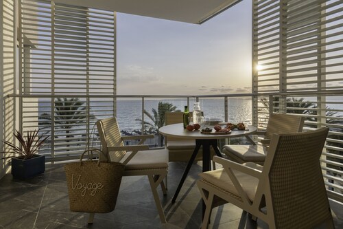 Pure Salt Residences