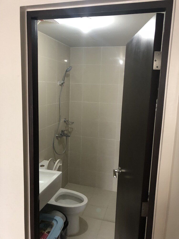 Family Condo, 2 Bedrooms, Pool Access, Garden Area - Bathroom Shower