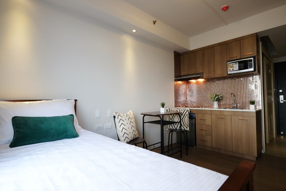 Studio - Guestroom