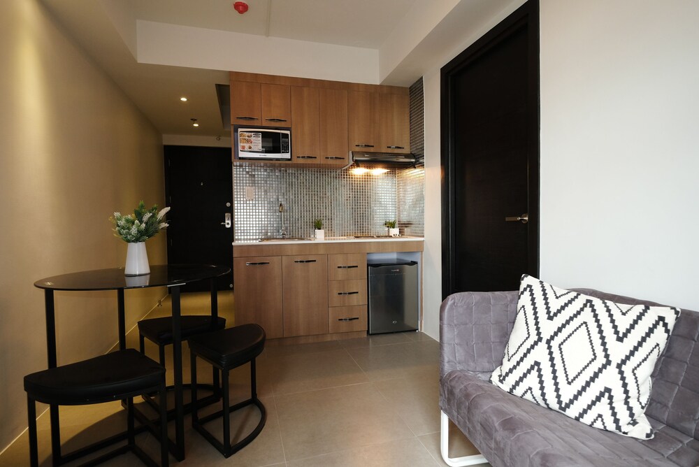 Room, 1 Bedroom - Living Area