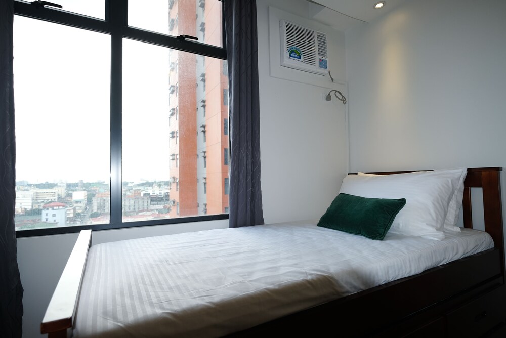 Studio - Guestroom