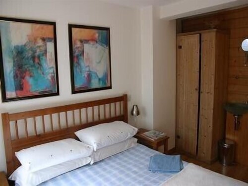 Perfect location to explore beautiful Loch Lomond and The trossachs