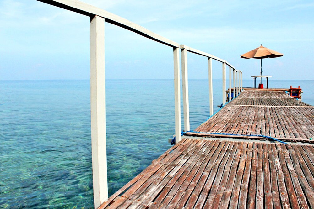Dock