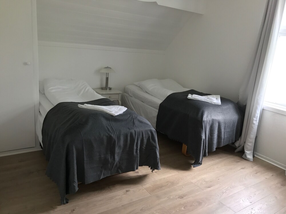 Villa, 5 soverom, utsikt mot innsjø - gjesterom