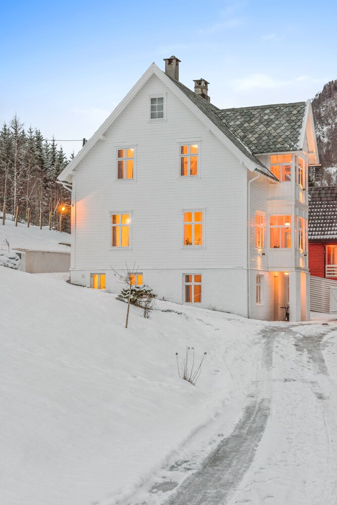 Villa, 5 soverom, utsikt mot innsjø - gjesterom