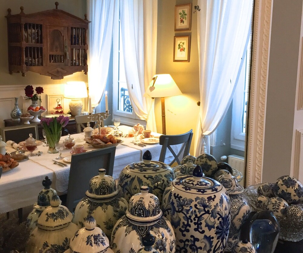 Salle de petit-déjeuner