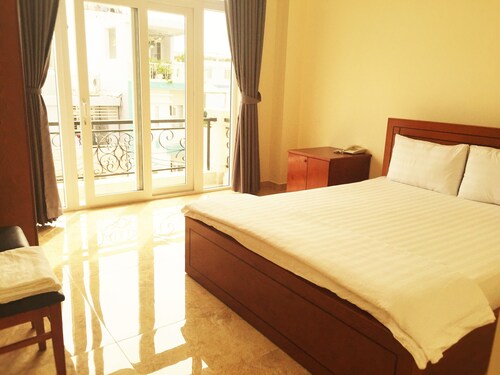New Hotel