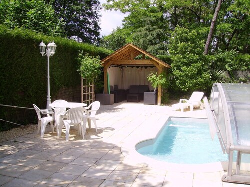 Villa de Vacances avec piscine / 6 / 8 personnes "La Plaine de Baillard" 3 ***