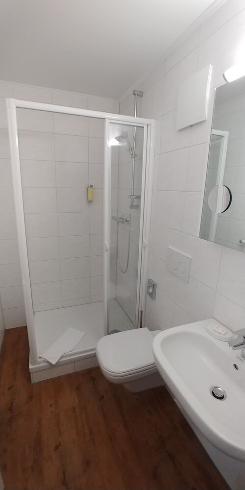 Badezimmerausstattung