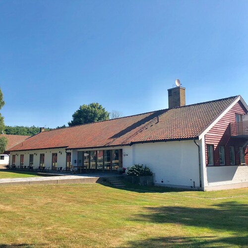 Hensbacka Herrgård