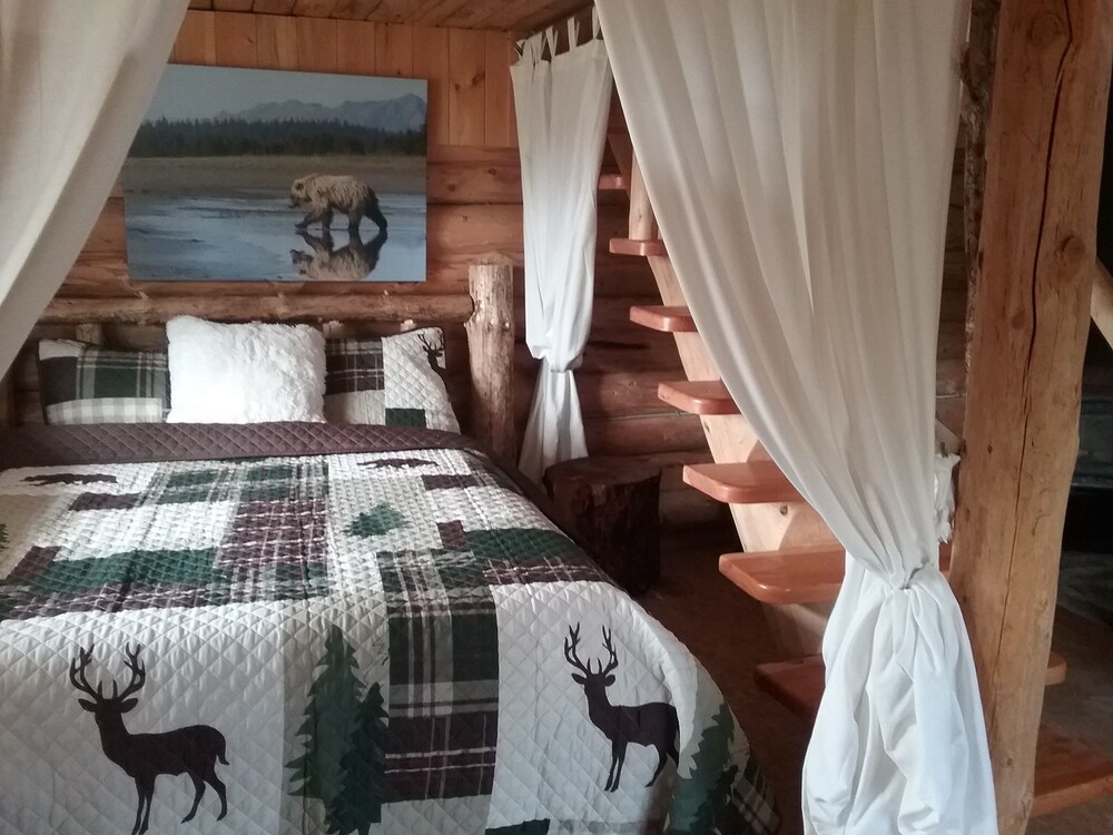 Basic Cabin, Multiple Beds, Non Smoking, Lake View - Featured Image