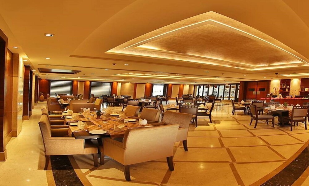 Family Dining