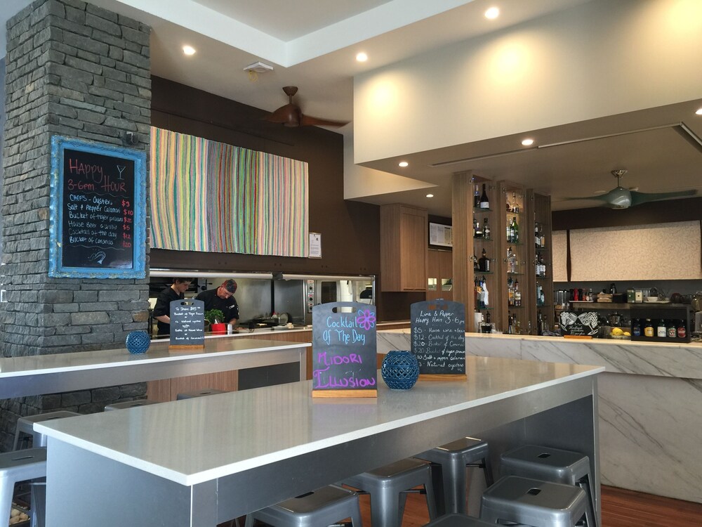 Hotel Bar