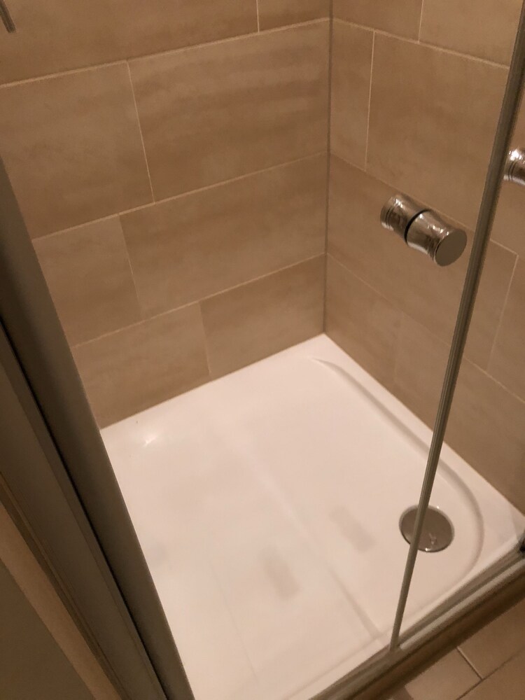 Dusche im Bad