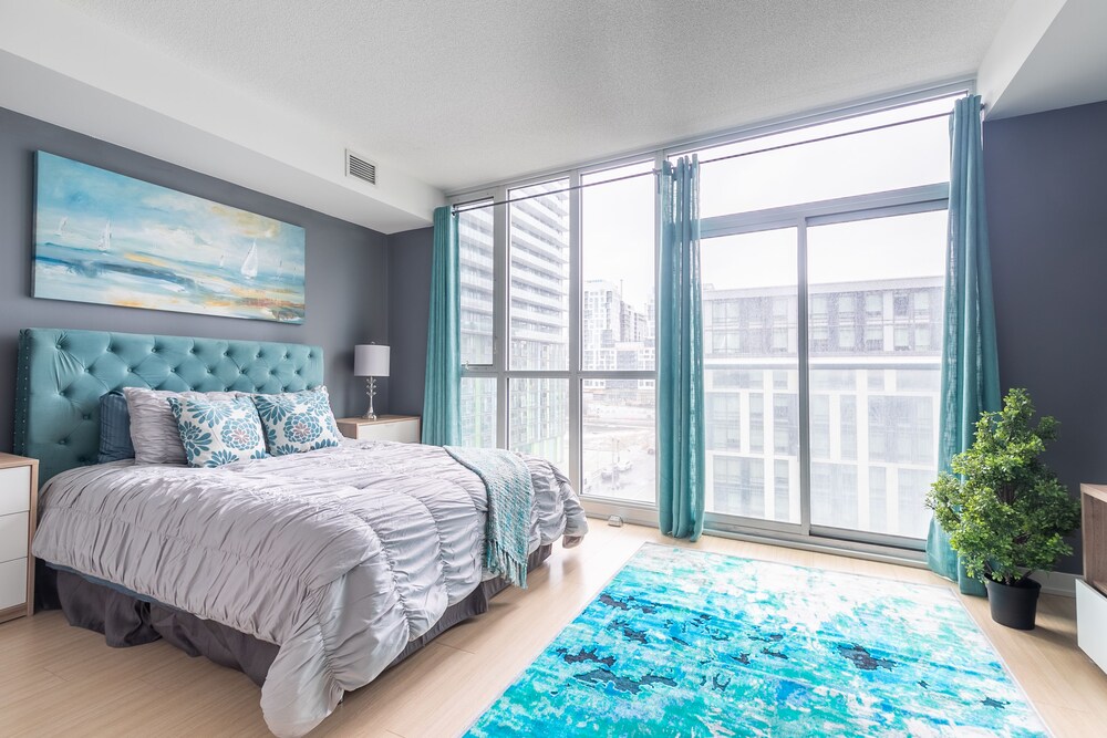Design Studio, 1 Queen Bed, Kitchen, City View - Featured Image