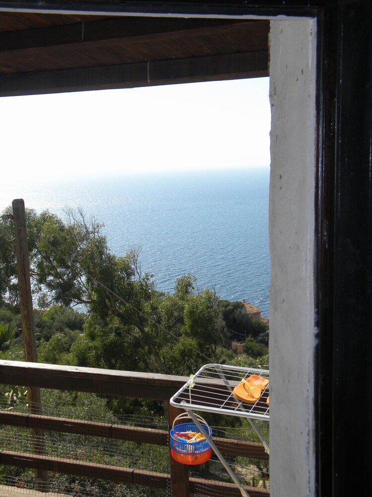 House, 2 Bedrooms - Guestroom View