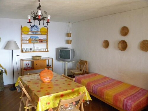 House, 2 Bedrooms - In-Room Dining