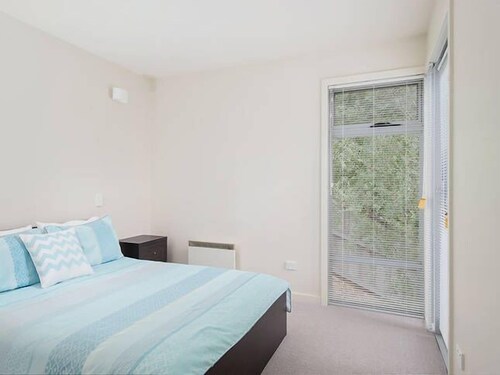 Launceston Views Townhouse #1