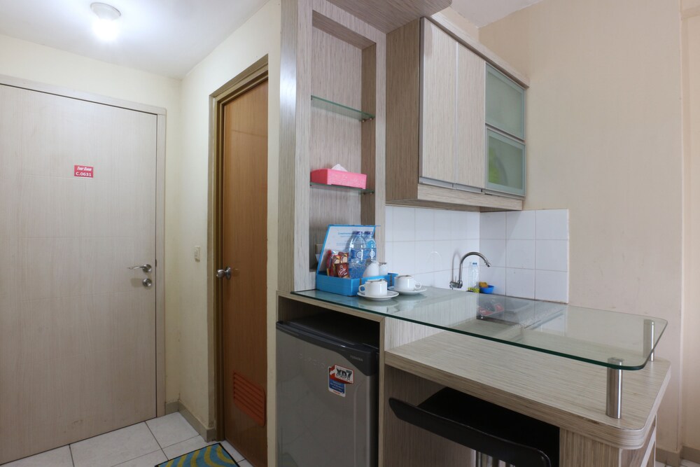 In-Room Kitchenette