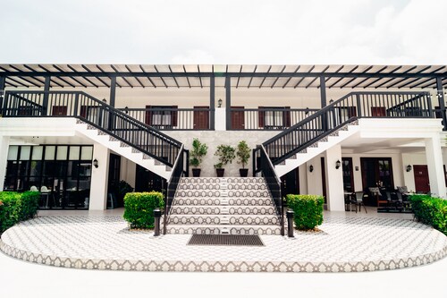 The Mansion