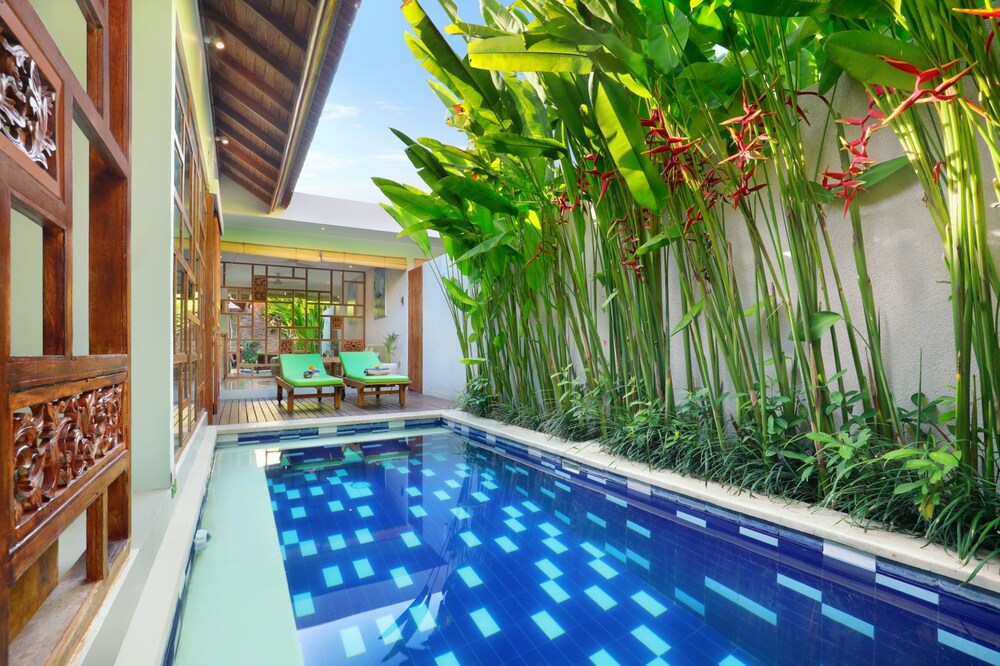 1 Bedroom Villa with Private Pool & Bathtub - Featured Image