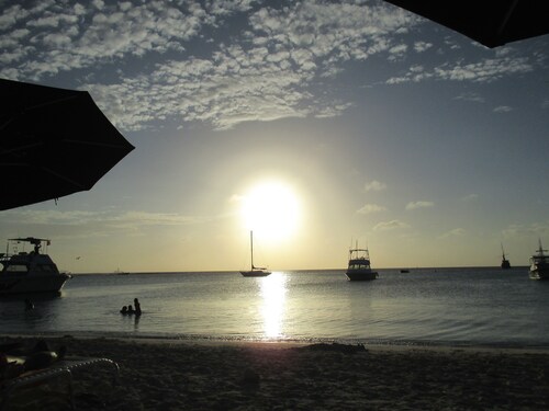 EASY 3 MIN TO THE BEACH FROM LAGOON STUDIO 1