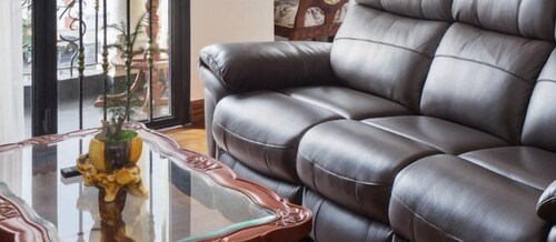LCS Hotel & Apartment