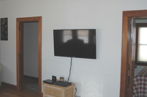 Bethany Bungalow, 2 Bdrm, 1 Bath bungalow near all Husker events
