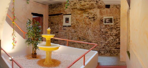 Dans le cœur du centre historique, proche plage, appartement de charme.