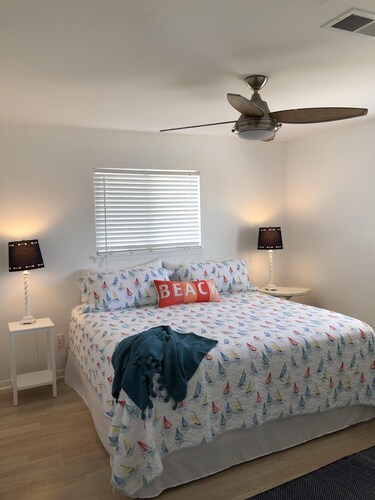 Welcome to Diane's Seabatical! Located in beautiful Jamaica Beach.