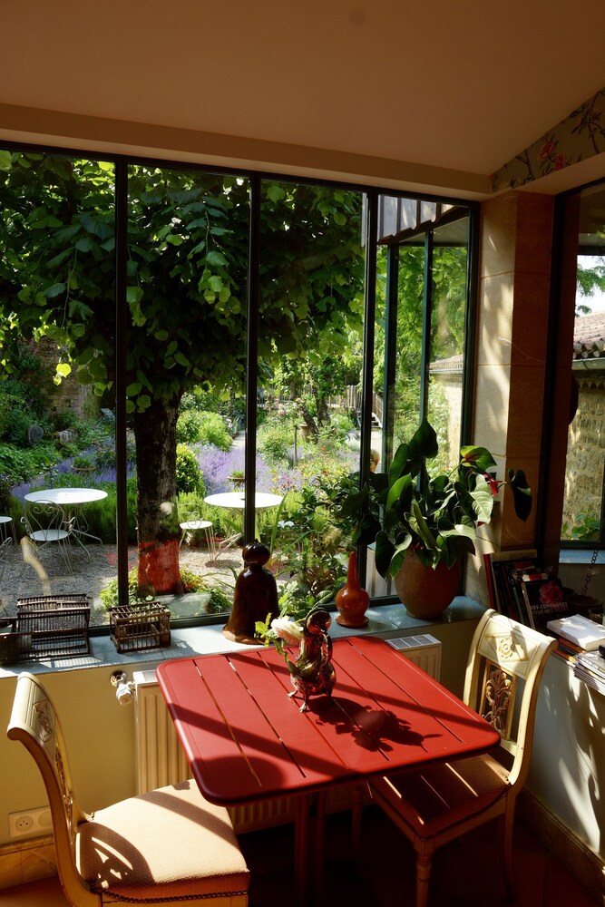 Salle de petit-déjeuner