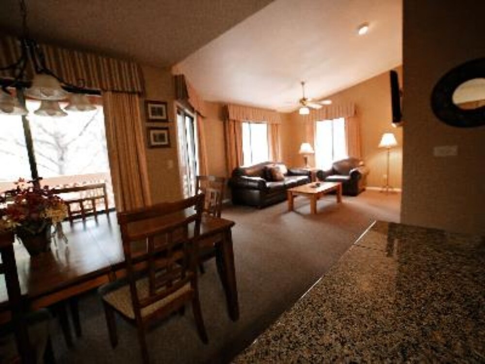 Room, Private Bathroom (1 Bedroom Deluxe) - In-Room Dining