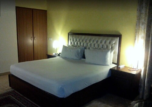 Shalimar Tower Hotel