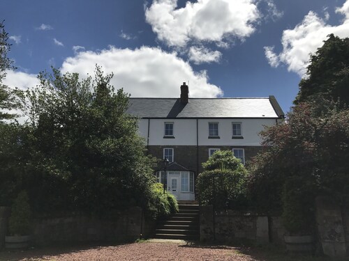 6 Bedrooms | Northumberland Coast | Recently Refurbished