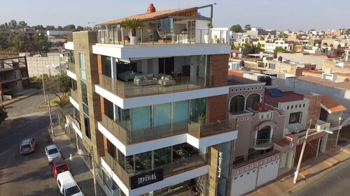 Suites La Gloria