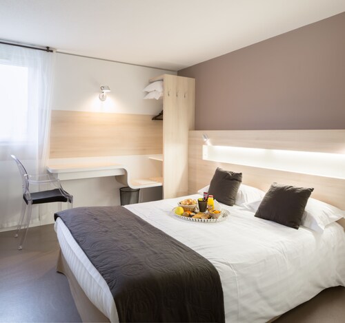Hôtel Restaurant L’Eskemm Saint Brieuc-Trégueux