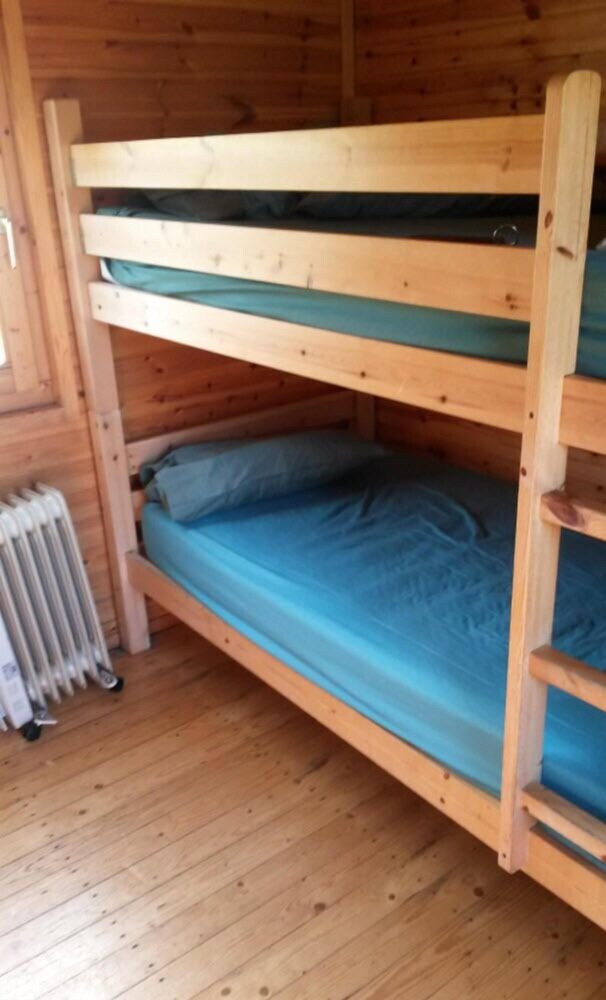 Chambre (Cabane, plusieurs lits)