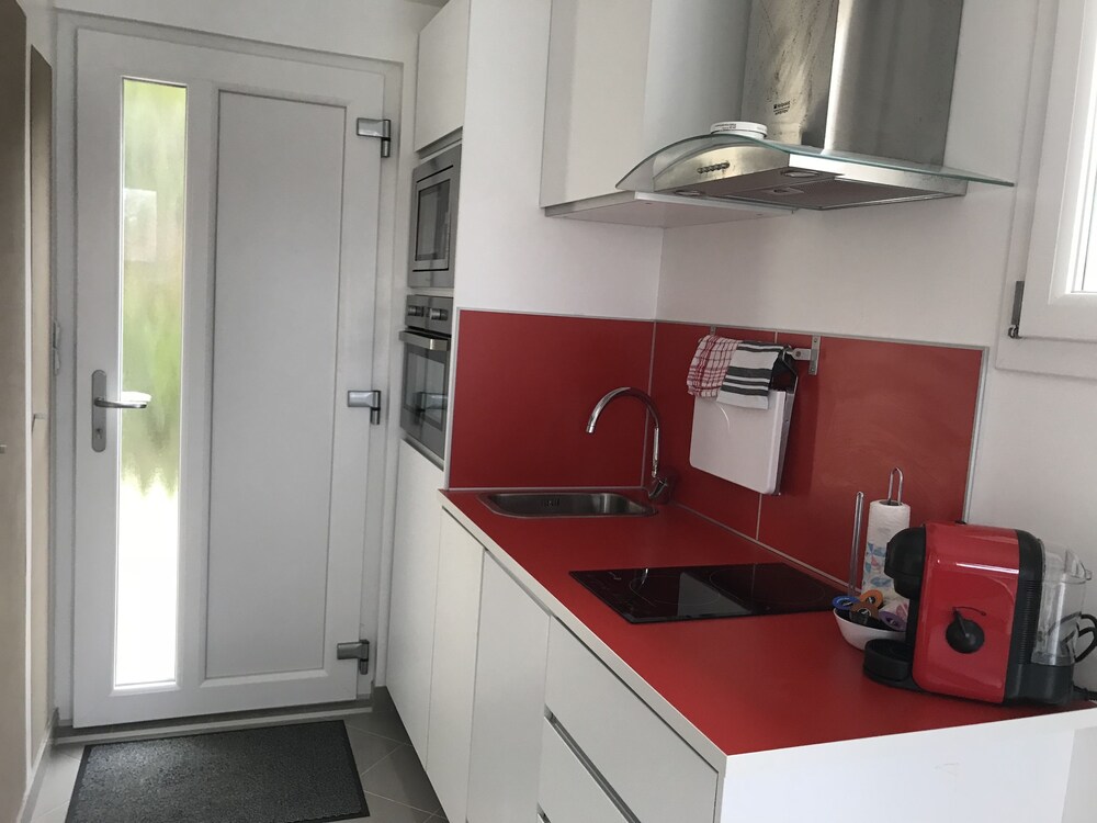 Duplex, 1 Bedroom - Private Kitchen