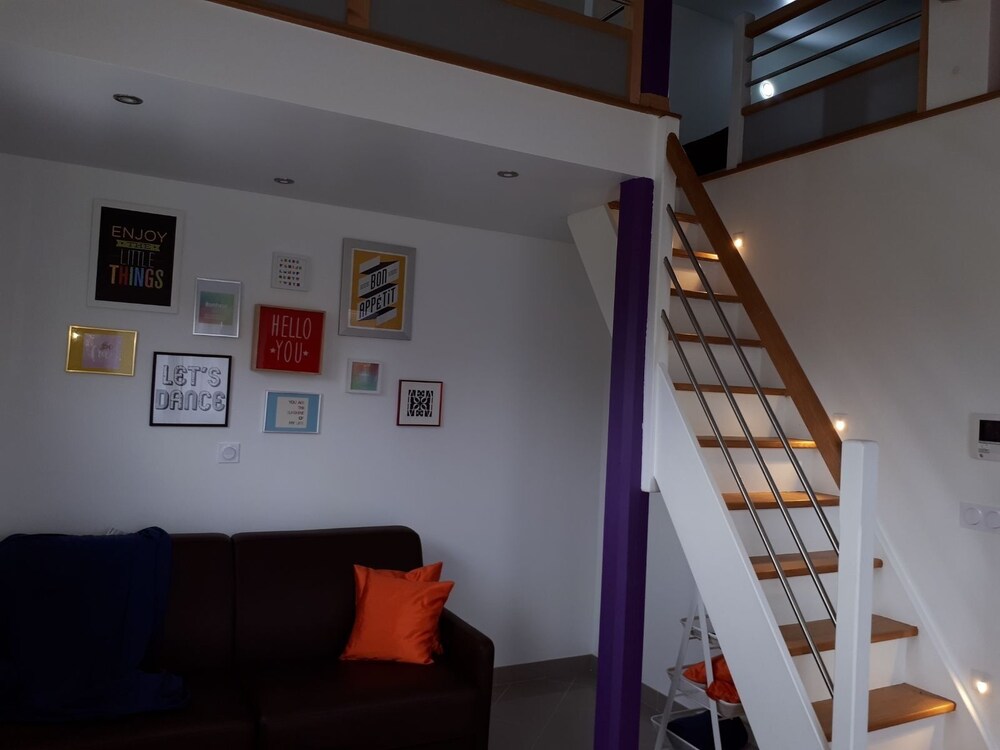 Duplex, 1 Bedroom - Living Area