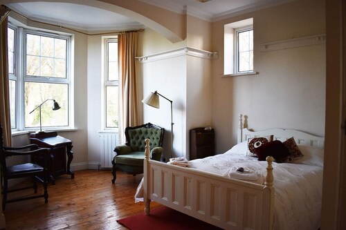 The Manse in beautiful coastal Bangor