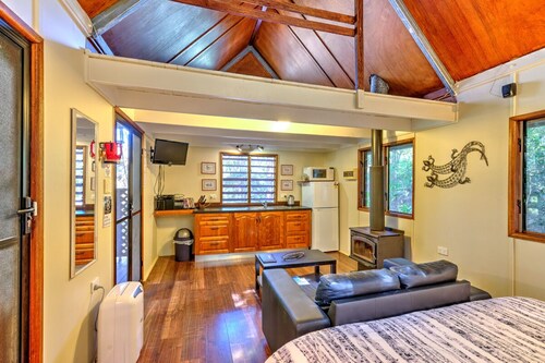 Bellbird Studio, pet friendly, glamping getaway
