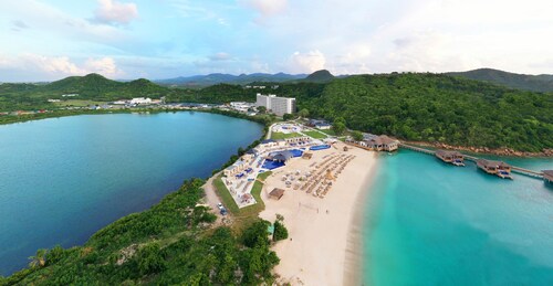 Royalton Antigua Resort and Spa – All Inclusive