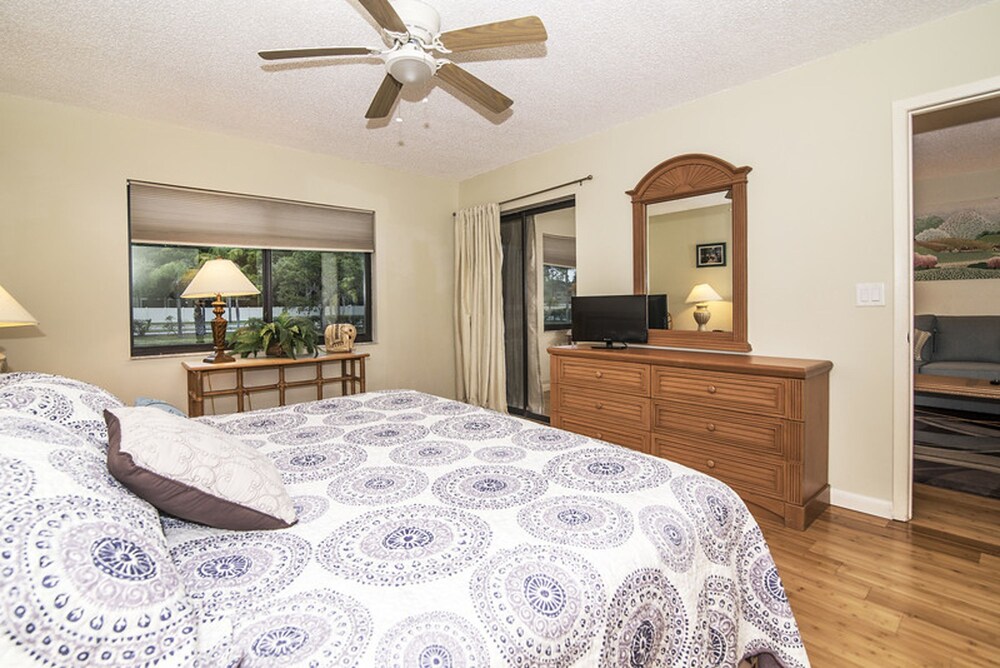 Condo, 2 Bedrooms - Guestroom