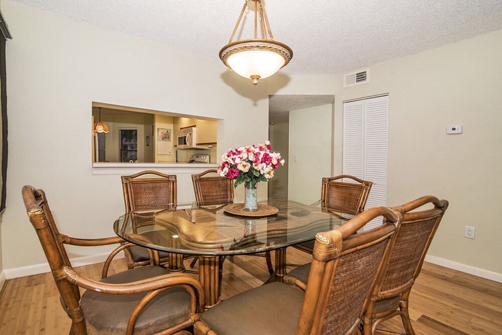 Condo, 2 Bedrooms - In-Room Dining