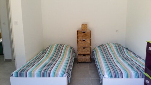 Maison neuve face aux calanches de Piana