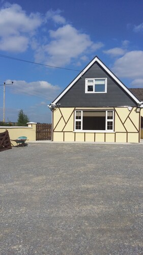 Killarney retreat